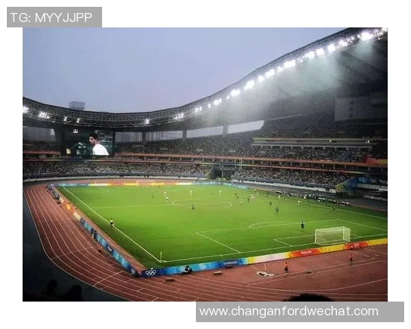 重磅专题:探讨上海足球队边路渗透战术的创新与发展 重磅专题:探讨上海足球队边路渗透战术的创新与发展